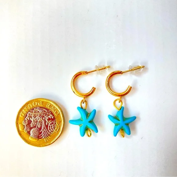 BNWT Retro Turquoise Starfish Design Earrings - Nautical Charm with a Vintage - Picture 2 of 7